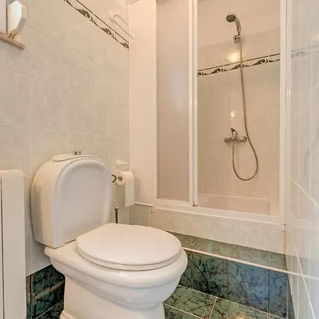 Duje Apartment Omis