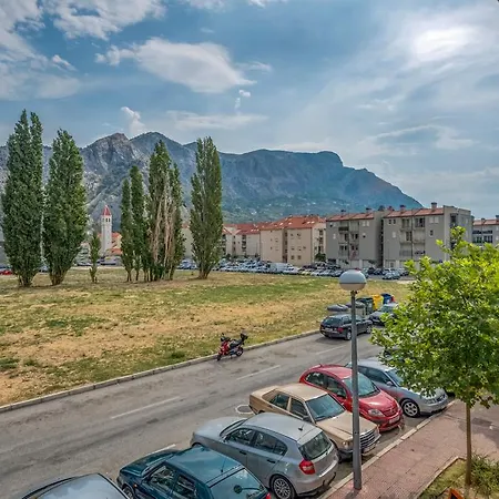 Apartment Duje *